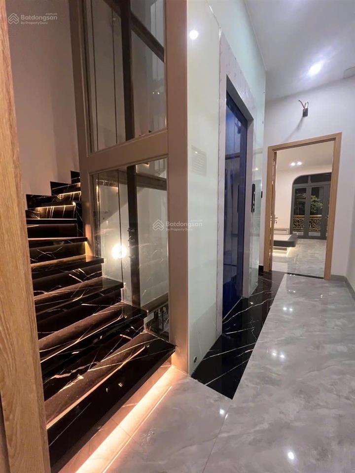 Nhà mới xây đẹp có thang máy kđt mỹ gia gói 4, đầy đủ nội thất đẹp hiện đại