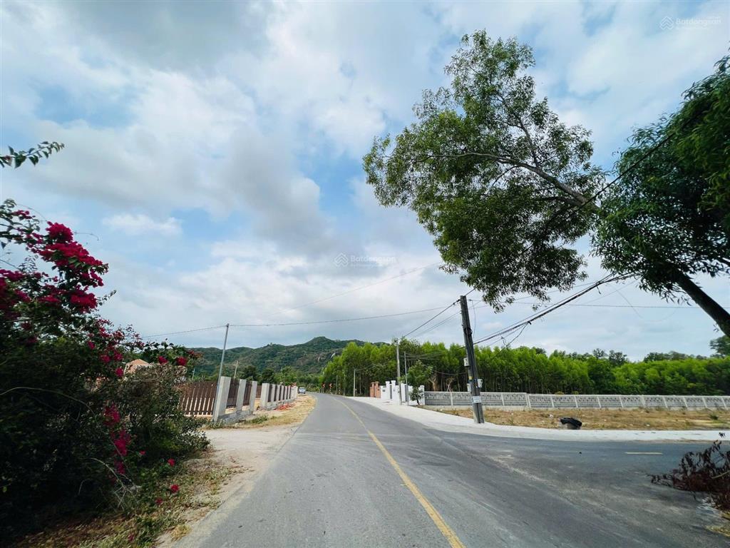 Bán đất tại thị trấn phước hải, 2.1 tỷ, 275m², mặt tiền 10m, pháp lý đầy đủ