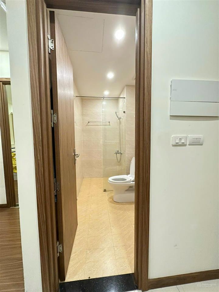 Cho thuê căn hộ eco green 75 m2 2 ngủ 2wc đủ đồ giá chỉ 12tr.  0382 560 ***