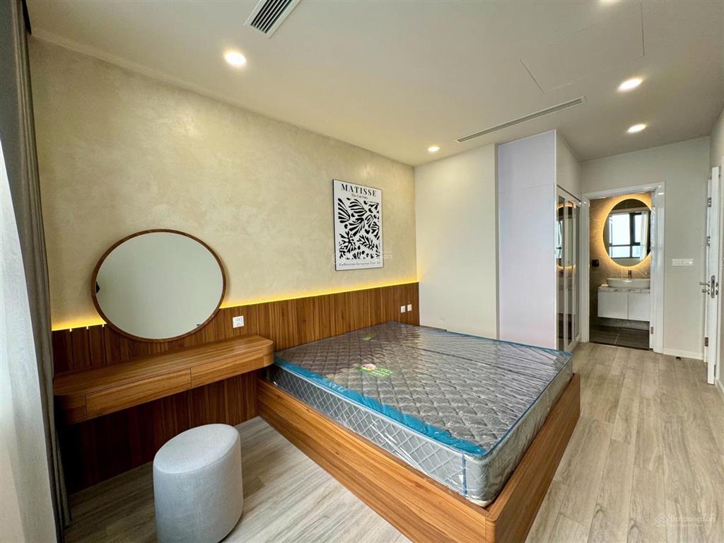 Cho thuê 2 phòng ngủ 2wc tại mhd trung văn giá 12tr.  0382 560 ***