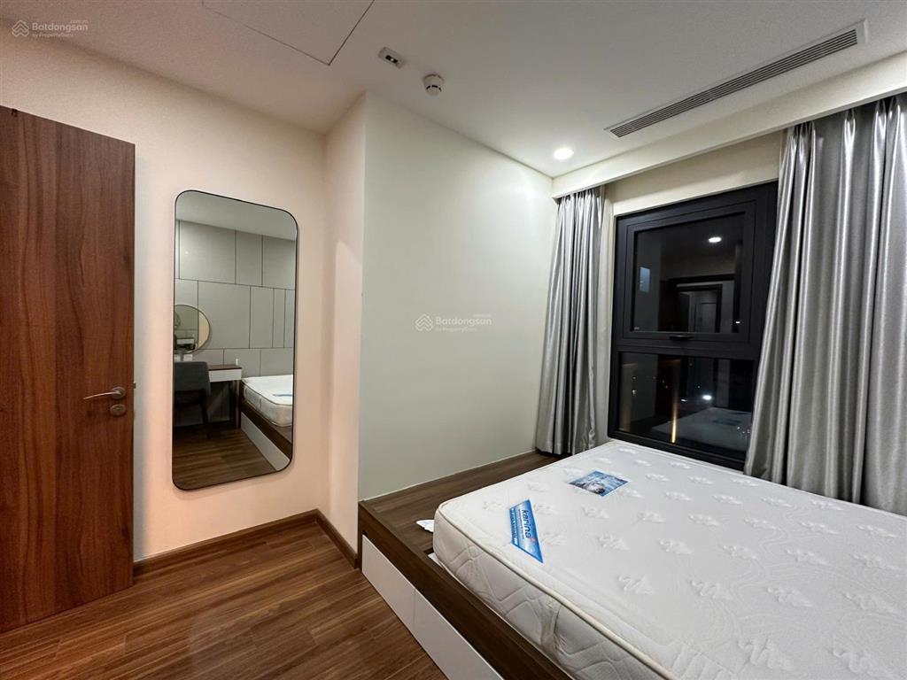 Siêu hot! cho thuê căn hộ tại golden park 2 ngủ 2wc đủ đồ giá 18tr.