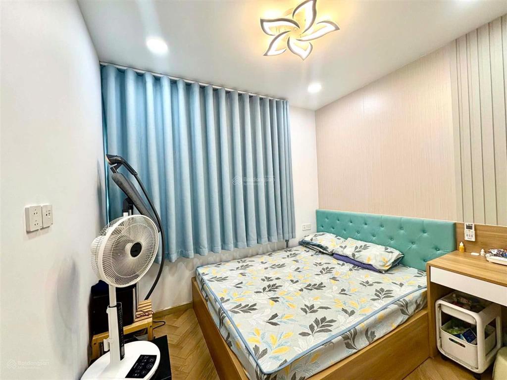 Hot! cho thuê căn hộ goldseason 47 nguyễn tuân. 60m2. 2pn full đồ 13.5tr/th (ảnh thật 100%)
