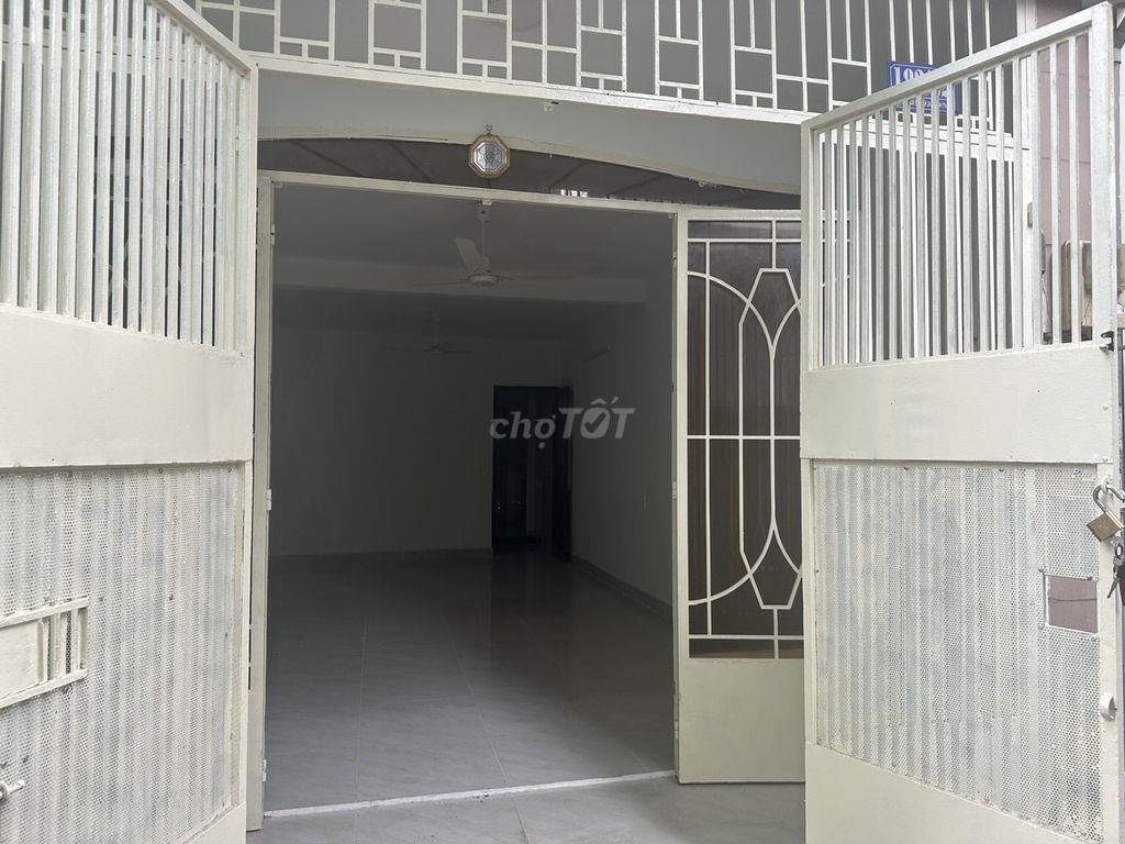 MẶT BẰNG KINH DOANH