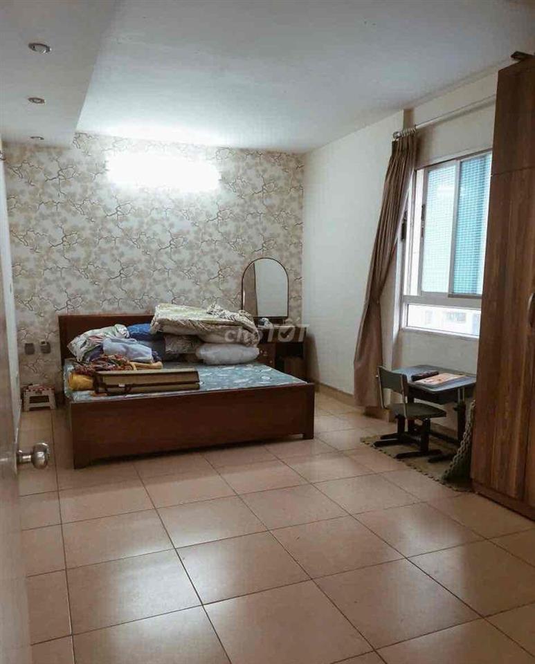Cho thuê căn hộ 130m2