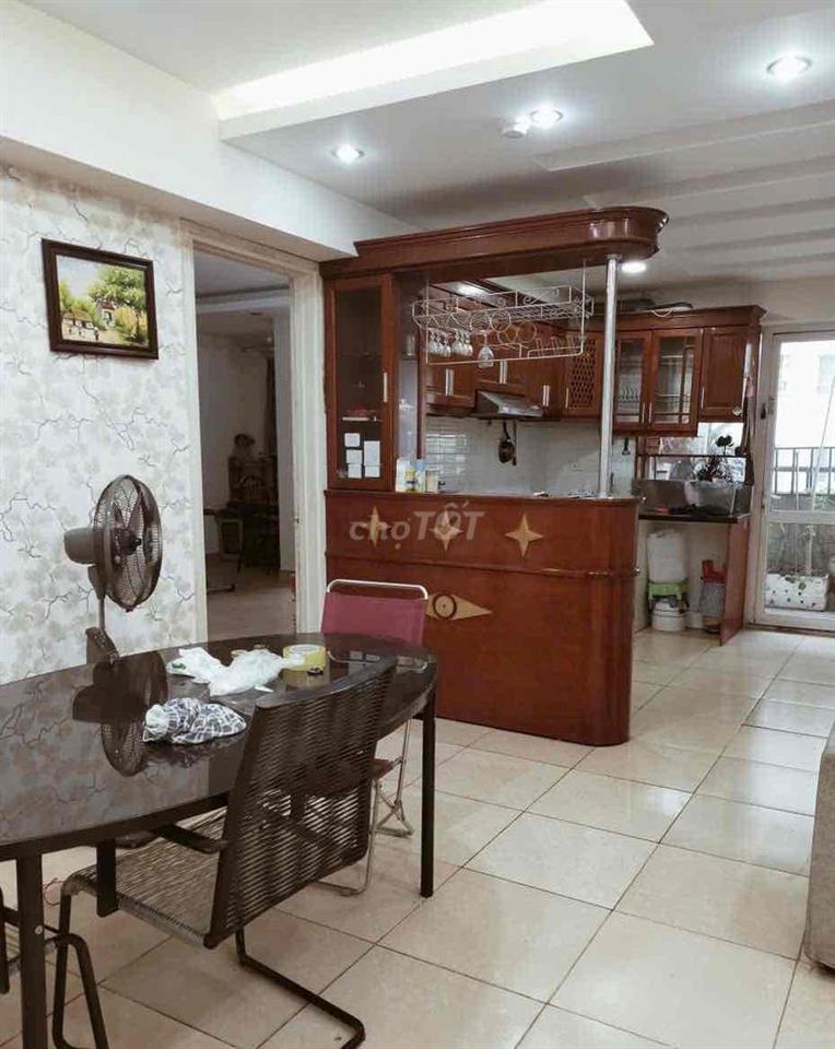 Cho thuê căn hộ 130m2