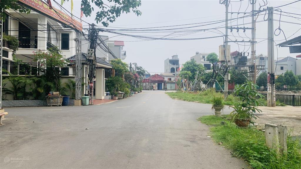Bán đất tại thôn đồng bụt, 95 triệu / m2, 100 m2, hướng đông bắc