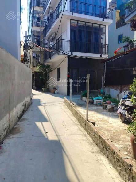 Chính chủ em bán căn nhà 90m2. phù hợp hộ gia đình. tặng toàn bộ nội thất