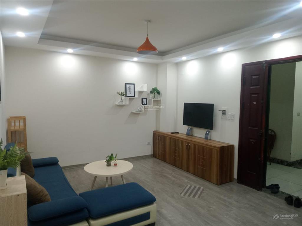 Bán căn hộ chung cư 2 ngủ kđt việt hưng. 75m2, sẵn sổ