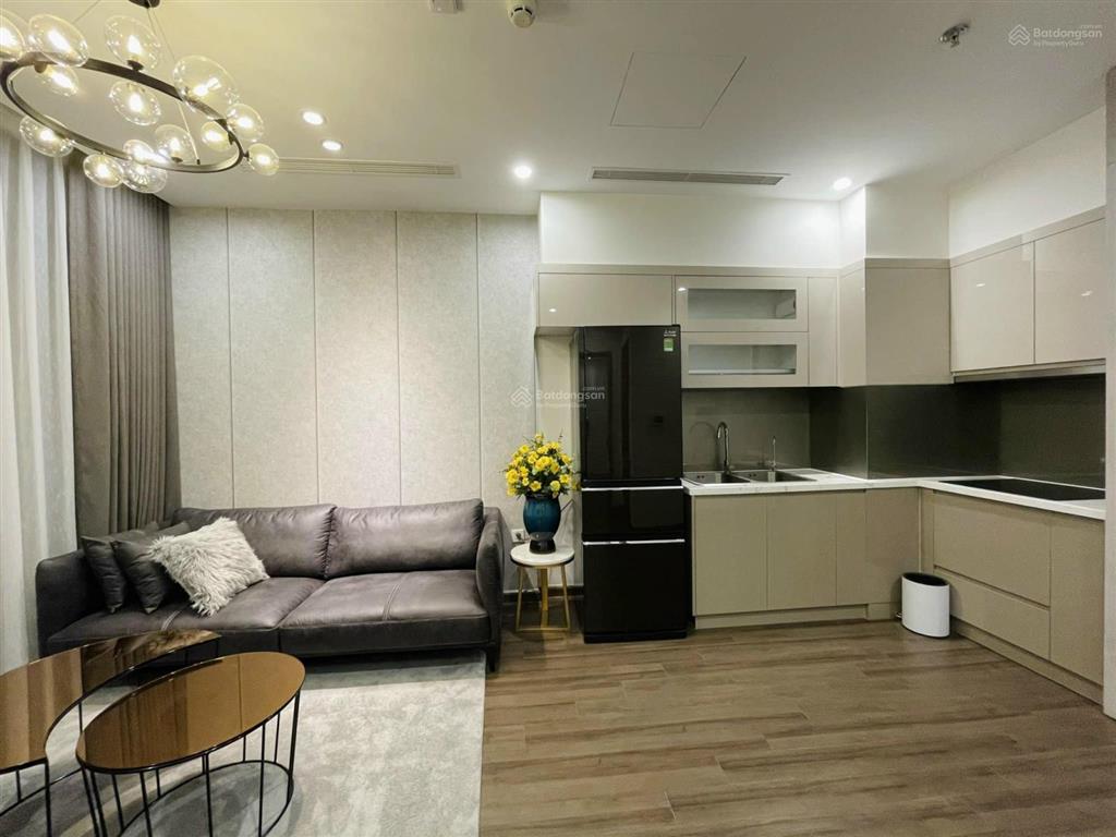 Cho thuê căn hộ chung cư vinhomes symphony việt hưng hà nội (long biên cũ).  0983 957 ***