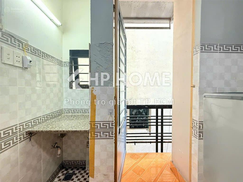Cho thuê phòng trọ tại sư vạn hạnh, 4 triệu, 16m2, 1pn, 1wc, mặt tiền 4m
