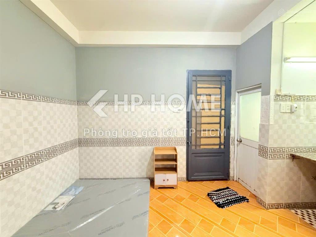 Cho thuê phòng trọ tại sư vạn hạnh, 4 triệu, 16m2, 1pn, 1wc, mặt tiền 4m