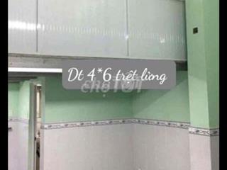 nhà trọ lớn 4 x 6 gác lửng phòng kín 