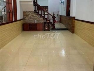 nhà dt4,5 x20 trệt 2 lầu mặt tiền kinh doanh 
