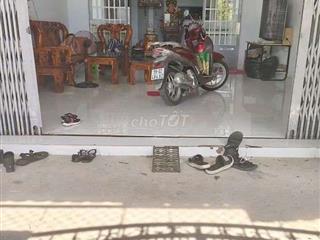 nhà trệt lửng 2 pn hẻm Lê Thị riêng 
