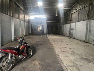 Kho xưởng 9*36 mặt tiền đường lớn tiện sản xuất kinh doanh 