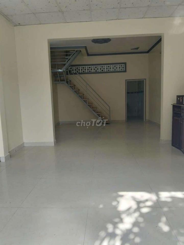 Cho thuê nhà nguyên căn gần Chợ Việt Lập 