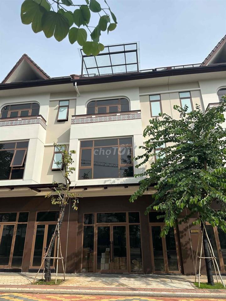 Nhà phố ECO PARK - ECO PALACE