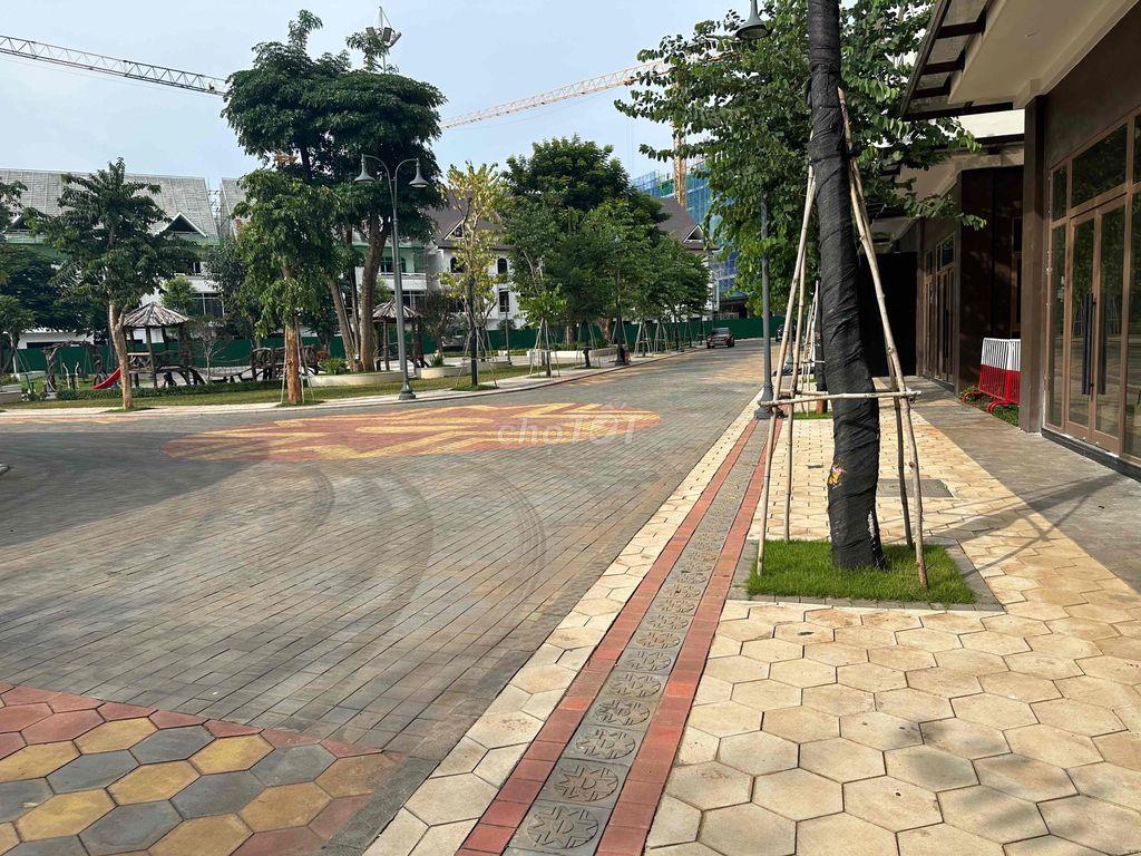 Nhà phố ECO PARK - ECO PALACE