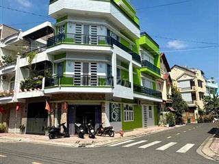nhà góc 2 MT 街角房屋，有两个临街面