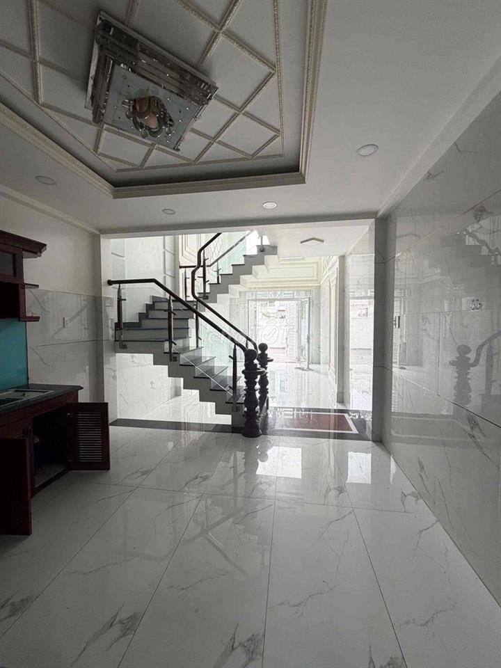 Nhà liền kề khu an ninh 位于安全社区的联排别墅