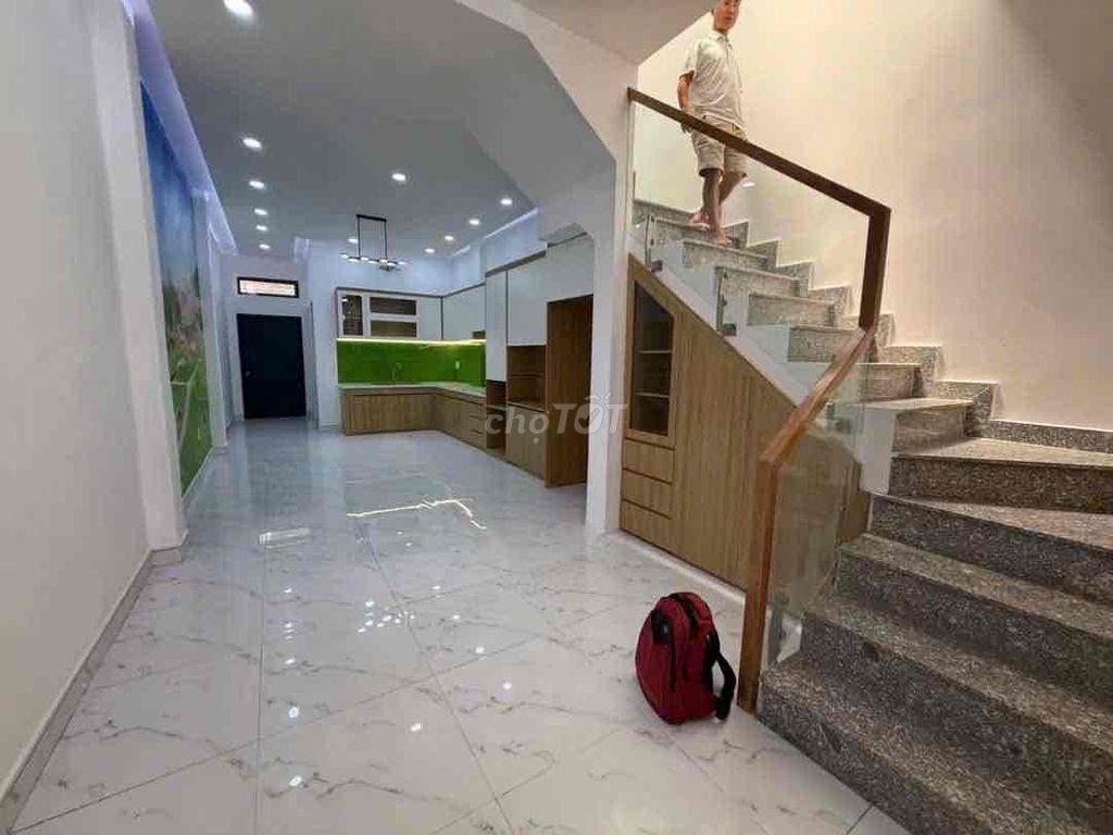SIÊU PHẨM NHÀ MỚI XÂY KHU TÊN LỬA 新建房屋