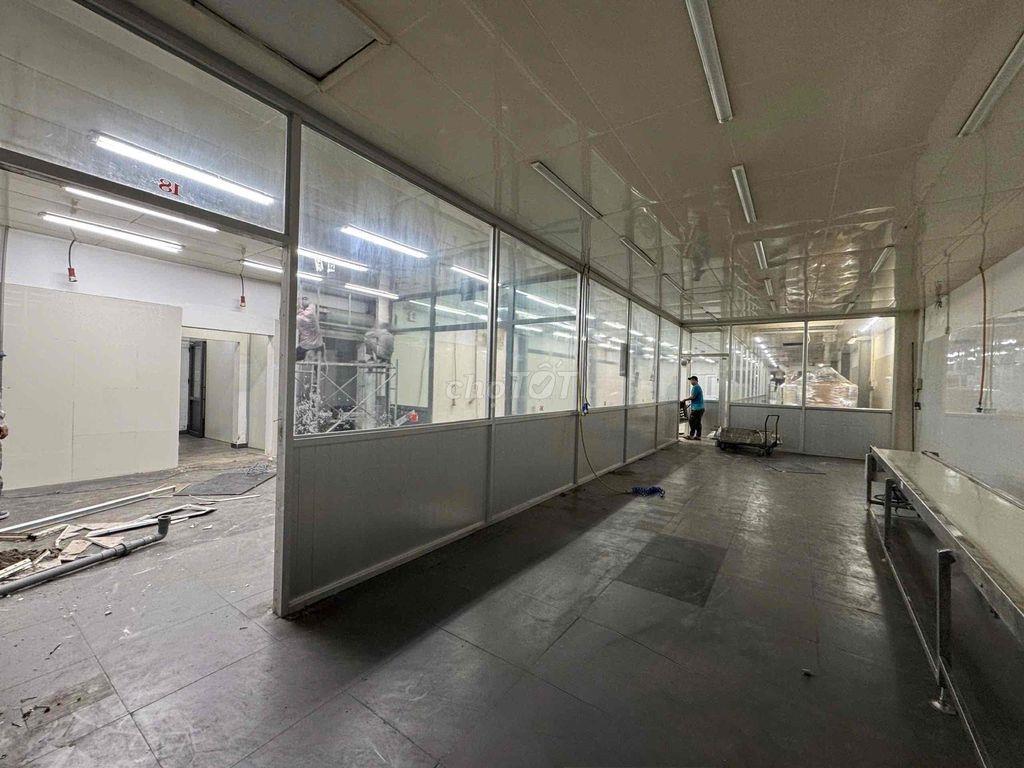 BÁN ĐẤT TẶNG NHÀ XƯỞNG