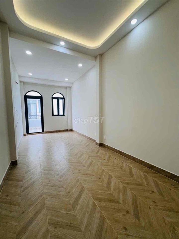 MUA NHÀ TẶNG NT