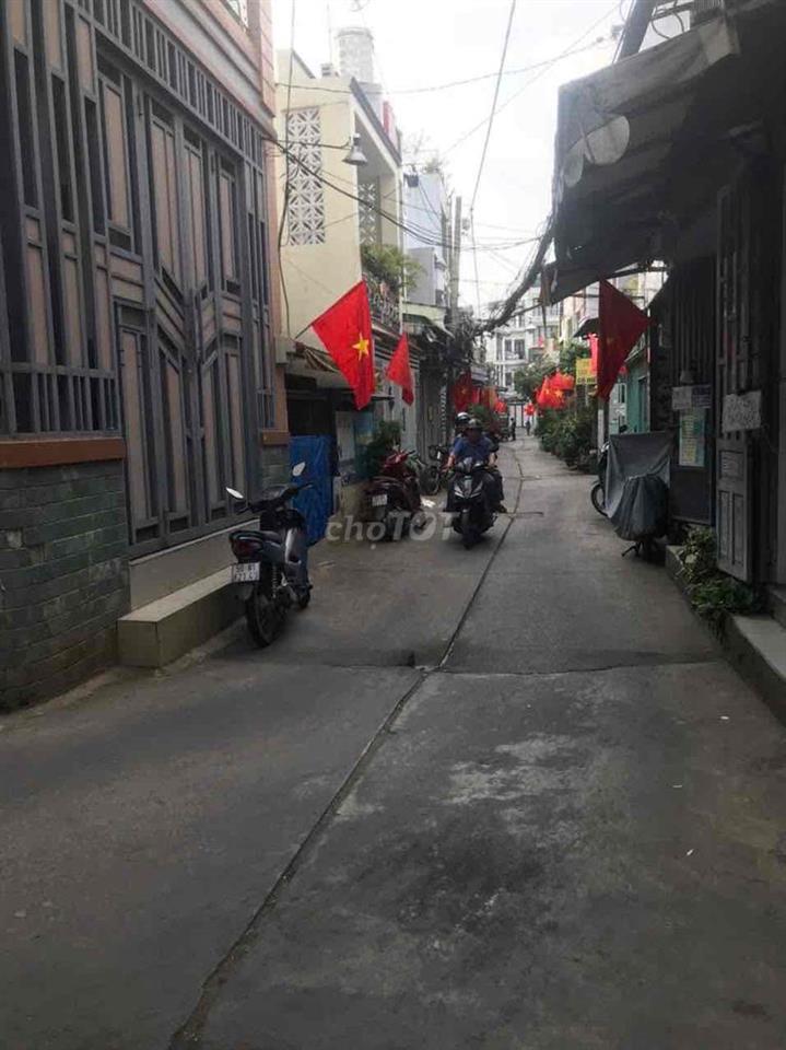 NHÀ CẤP 4