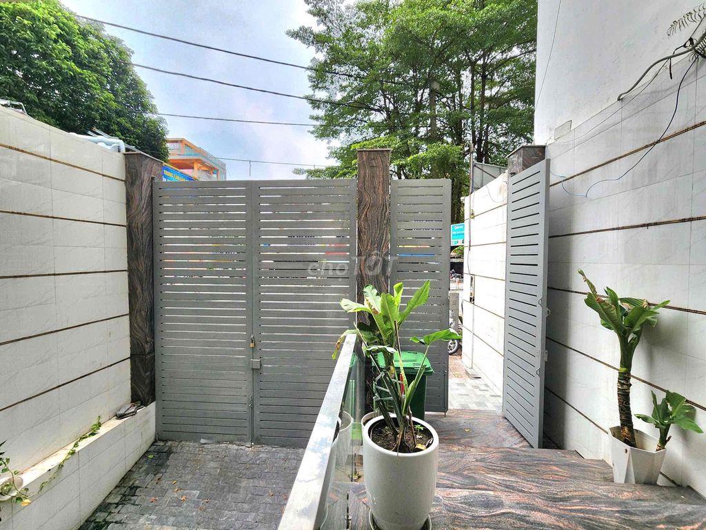 NHÀ MẶT TIỀN DS7