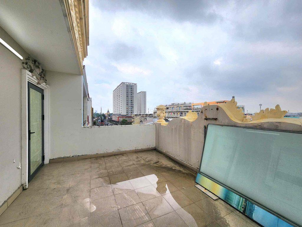NHÀ MẶT TIỀN DS7