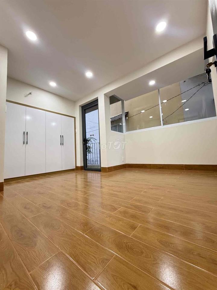 NHÀ PHẠM VĂN CHÍ 2PN CHỈ 3,99T