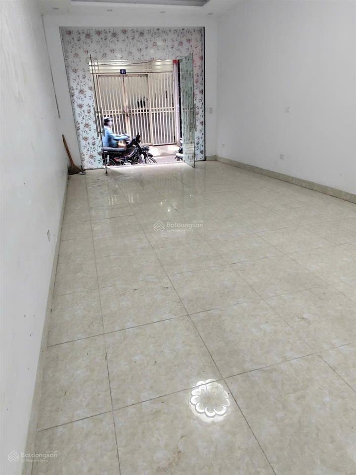 Mặt bằng kinh doanh thanh xuân rộng 50m2 giá 8tr