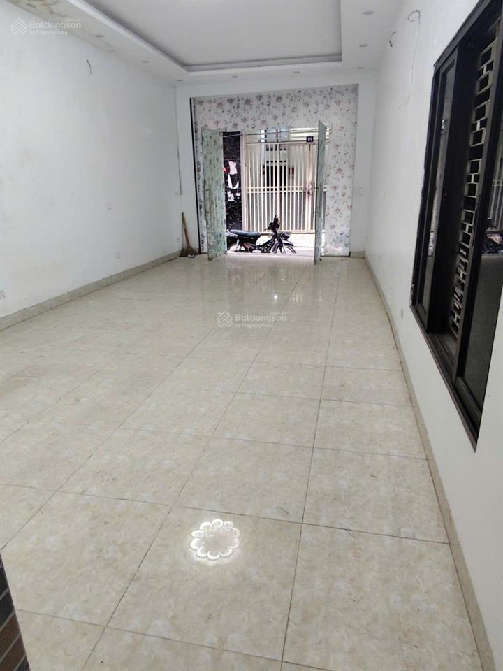 Mặt bằng kinh doanh thanh xuân rộng 50m2 giá 8tr