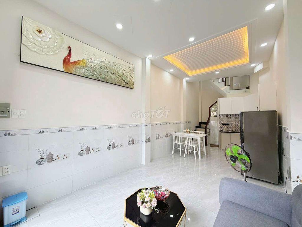 NHÀ MỚI LUNG LiNH CHO GIA ĐÌNH NHỎ TÀI CHÍNH THẤP
