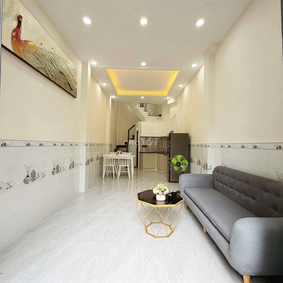 NHÀ MỚI LUNG LiNH CHO GIA ĐÌNH NHỎ TÀI CHÍNH THẤP