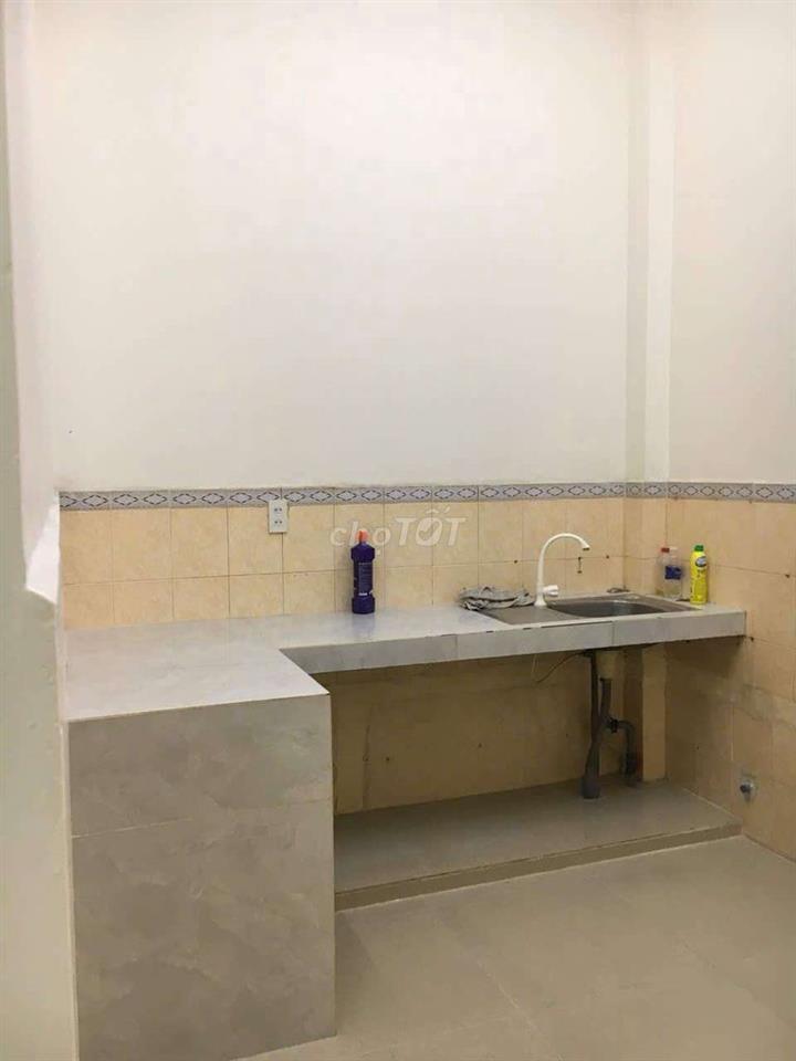 BÁN GẤP NHÀ GÒ VẤP ĐƯỜNG SỐ 02 GẦN TRƯỜNG HỌC CHỢ VÀ KHU TRUNG TÂM 