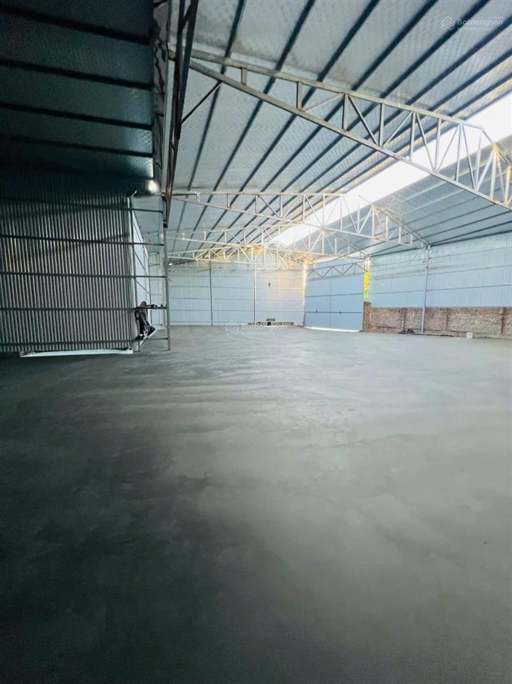 Cần cho thuê kho xưởng 800m2 tại phụng châu  chương mỹ