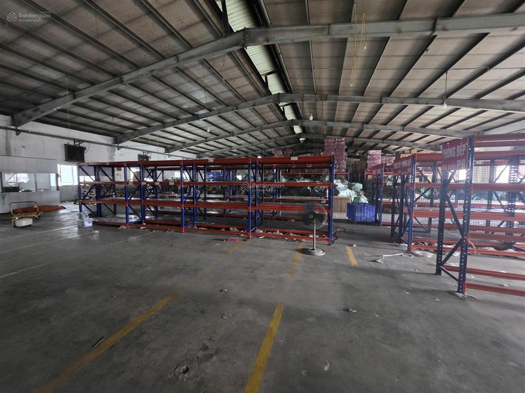 Cho thuê 1.200m2 kho xưởng tại biên giang, hà đông