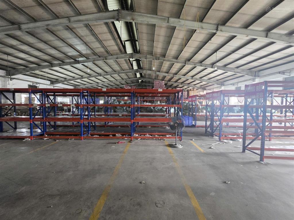 Cho thuê 1.200m2 kho xưởng tại biên giang, hà đông