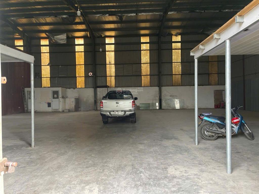 Cho thuê 440m2 kho xưởng container đỗ cửa tại hà đông, có trạm điện riêng