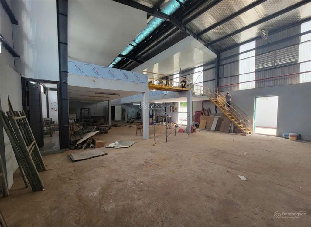 Cho thuê 400m2 xưởng tại biên giang  hà đông cũ, có pccc, có thể xuất vat