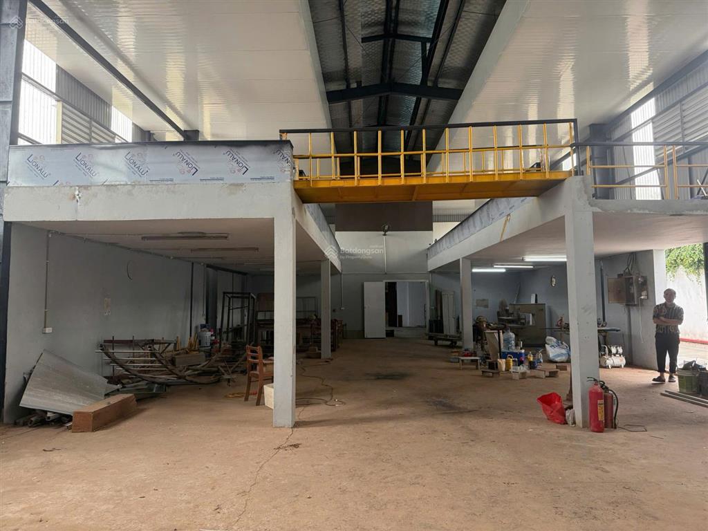 Cho thuê 400m2 xưởng tại biên giang  hà đông cũ, có pccc, có thể xuất vat