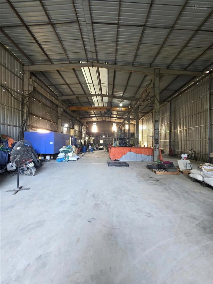 Cho thuê 800m2 kho xưởng tại ninh sơn, chúc sơn, đường container, xuất được vat