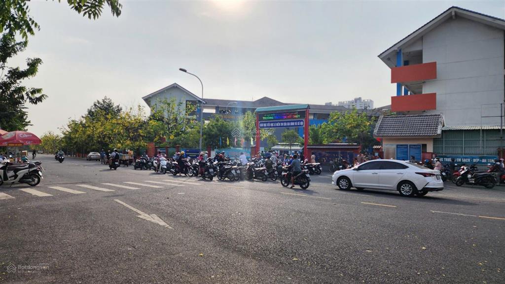 Nhà phố citi bella dt 5x16  1 trệt 2 lầu