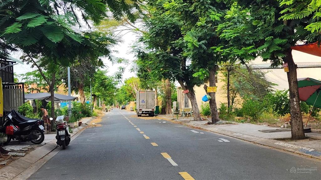 Đất gần trường đại học umt và chung cư dt 7x20m  giá tốt 62tr/m2