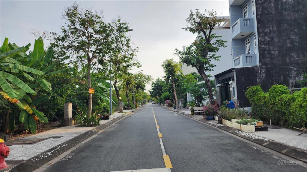 Đất gần trường đại học umt và chung cư dt 7x20m  giá tốt 62tr/m2