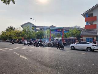 Bán lô đất đường trước nhà 20m  đối diện trường học mỹ thủy dt 8x20m thuận tiện kinh danh