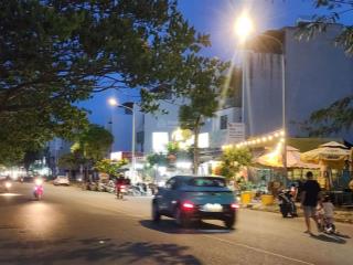 Lô sổ đỏ dt 8x20m  gần trường đại học umt  thuận tiện ở và kinh doanh