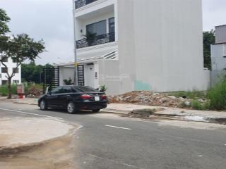 Lô đất đẹp dt 5x20m  giá cũng hơi ổn  sổ đỏ công chứng ngay