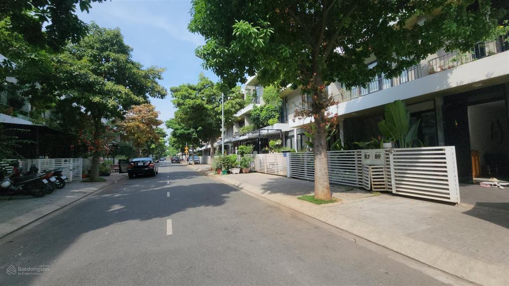 Nhà phố citi bella dt 5.2x16m  1 trệt 2 lầu  sổ hồng chính chủ